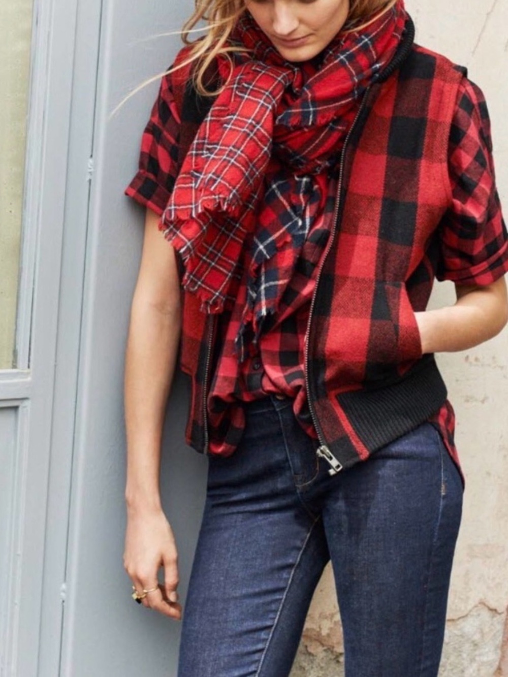•Madewell• Red and Black Wool Buffalo Check Lumberjack Vest Sz Medium - Picture 2 of 12